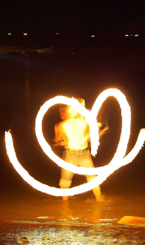 огненное шоу в Балаково на Ивана Купалы огненное шоу в Балаково на Ивана Купалы